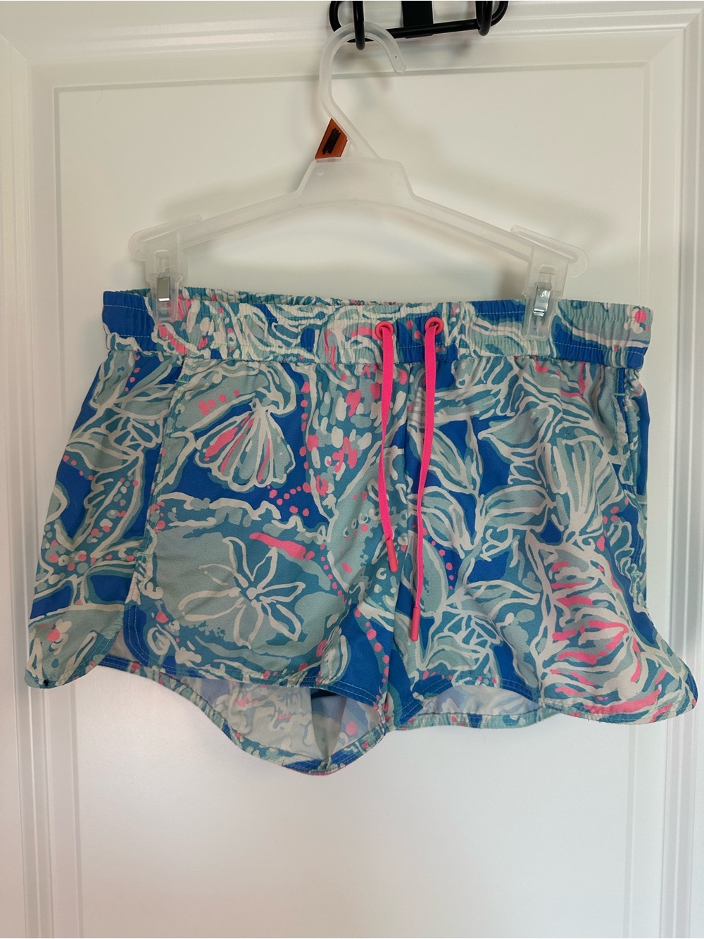 Lilly Pulitzer Bay Blue Into the Deep Luxletic Shorts